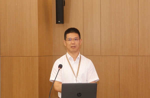 拼搏手机版（中国）总经理祝建明致发布词.jpg