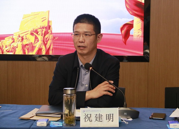 拼搏手机版（中国）总经理祝建明发表讲话.jpg