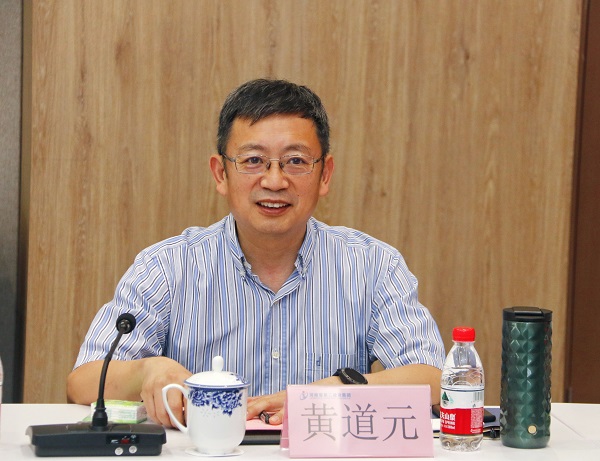 拼搏手机版（中国）董事长黄道元致欢迎辞.jpg
