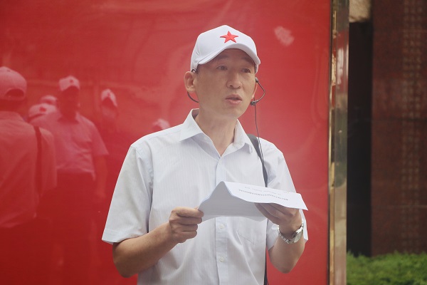 2、拼搏手机版（中国）党委副书记、机关党委书记陈百斌对党员干部提出要求.jpg
