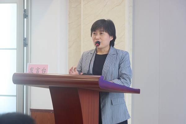 2、拼搏手机版（中国）副总工程师董新红讲话.jpg