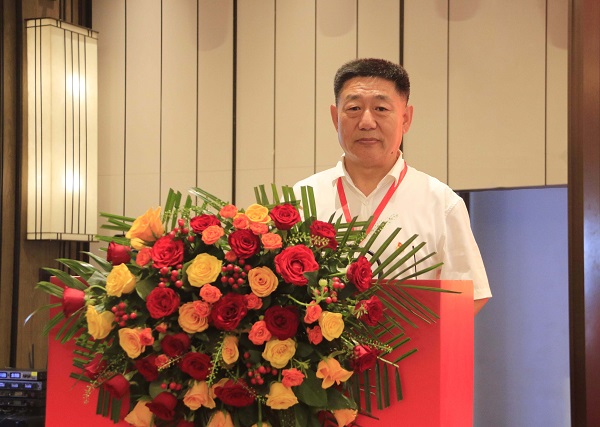 4拼搏手机版（中国）党委书记张会民作党代会工作报告.JPG