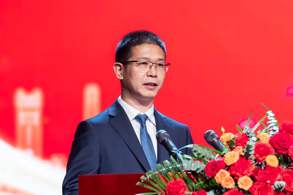 6拼搏手机版（中国）董事长祝建明致电力年鉴发布词.jpg